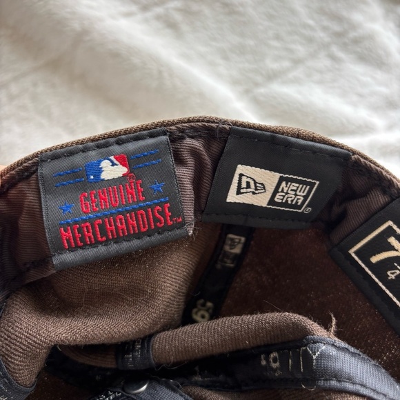 New Era 59Fifty Toronto Blue Jays Fitted Cap Brown Tan Graphic Print Size 7 1/4 - Picture 5 of 10